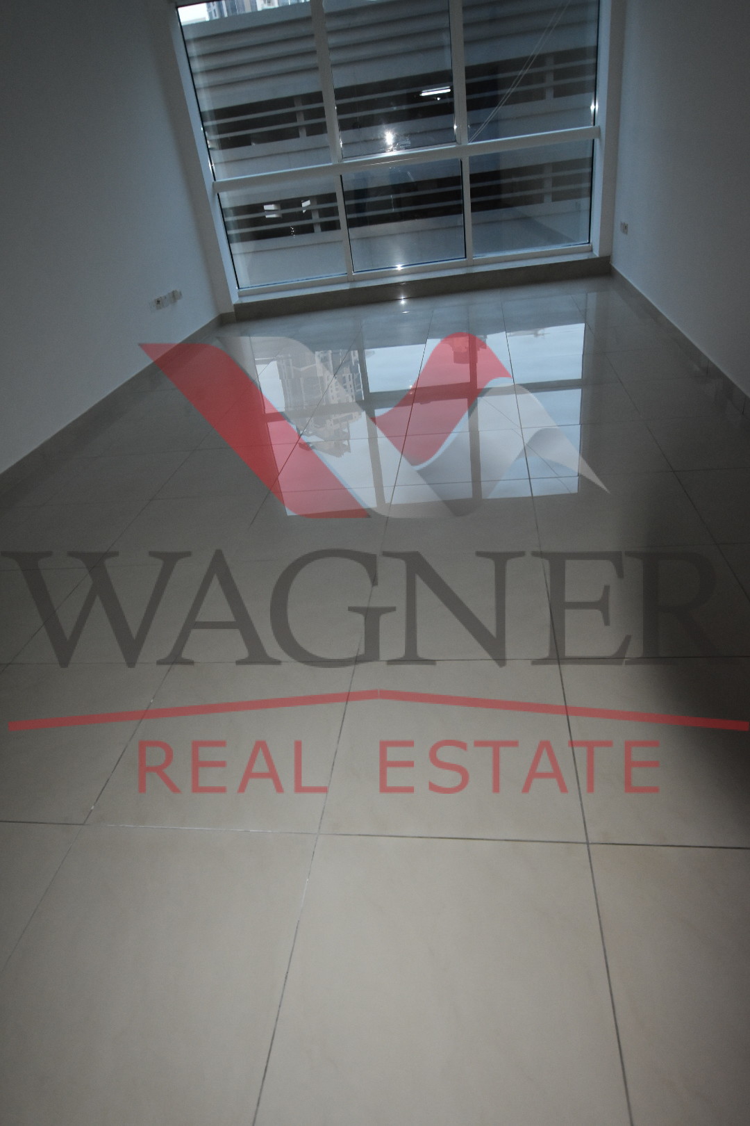 High End Finishing | 1Bed| Main SZR View