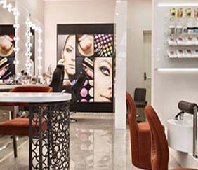 Amazingly Decorated Ladies Beauty SALOON for SALE in Abu Dhabi